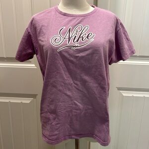Girls Retro Nike shirt